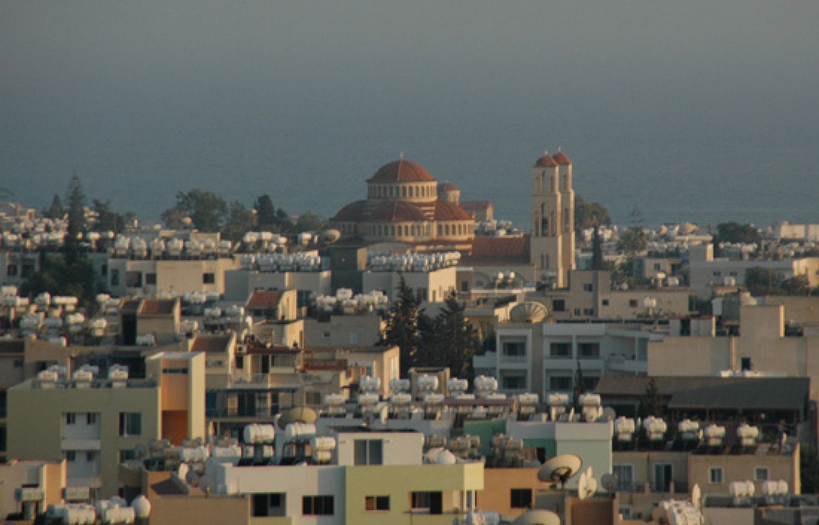 Españoles en el mundo - Chipre | Ver