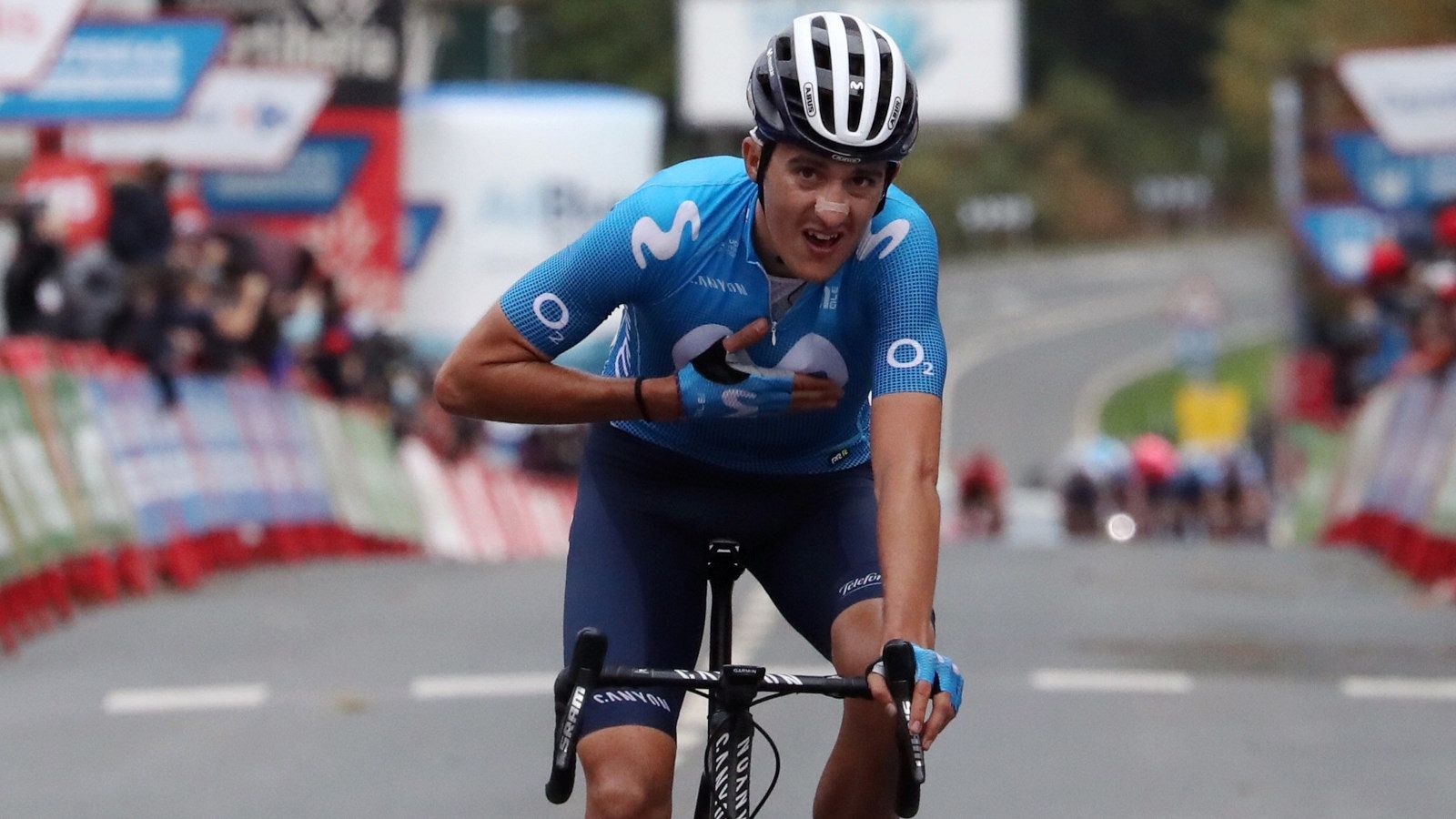 Vuelta 2020 | Marc Soler remata un gran trabajo del Movistar | Ver