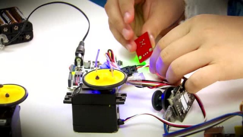 La aventura del saber mujeres niñas en carreras STEM ciemcias 'brecha de género' ciencias UNESCO #AventuraSaberCiencias