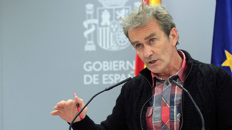 Simón cree que el toque de queda podría "favorecer mucho" el control de la transmisión del coronavirus