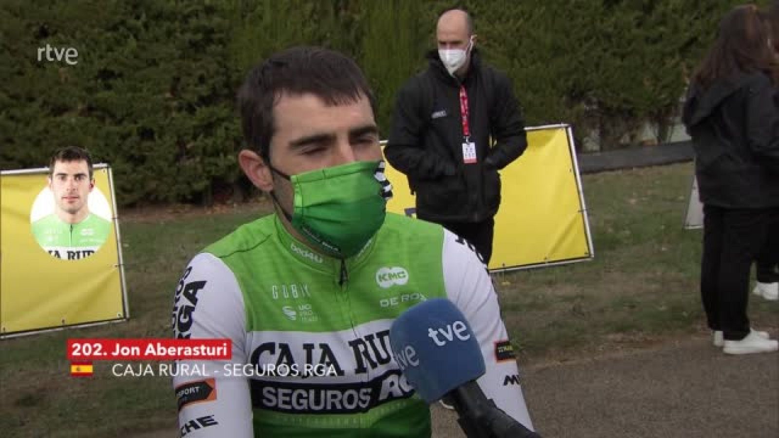 Jon Aberasturi, a dar la sorpresa en el sprint final: "Hay que aprovechar las pocas oportunidades de la Vuelta"