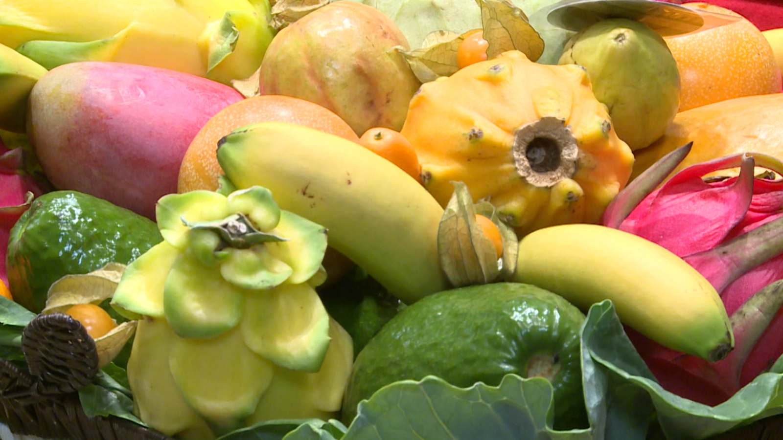 Los beneficios de las frutas tropicales