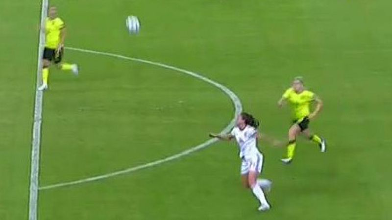 España-República Checa | Gol de volea de Putellas - Fútbol | Ver