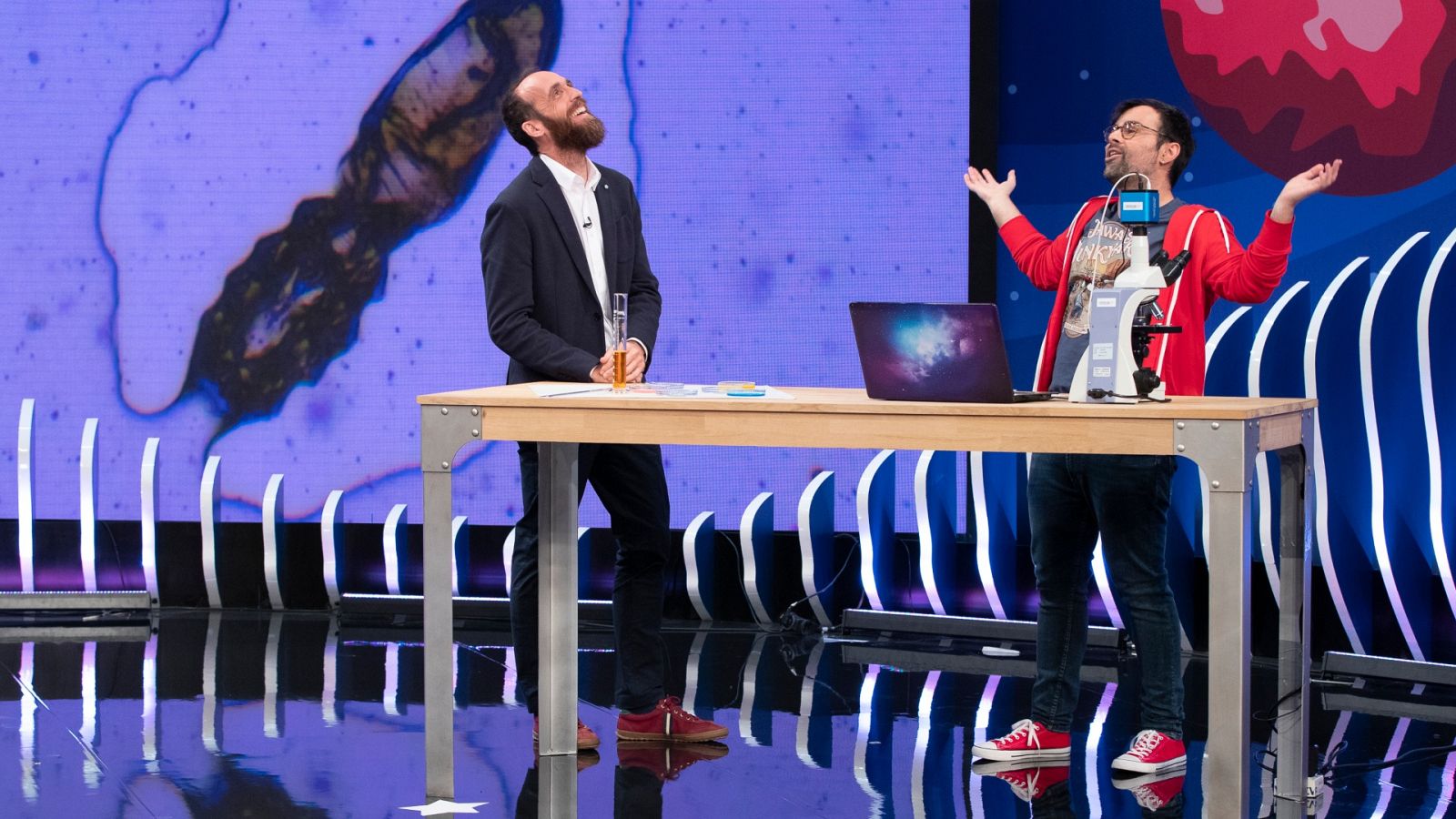 Órbita Laika - Biología con Ricardo Moure - Demodex