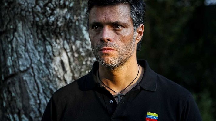 Informativo 24h - Leopoldo López abandona Venezuela y dice que seguirá trabajando "para alcanzar la libertad" de su país
