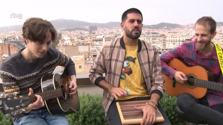 L'Informatiu - La Pegatina presenta el seu nou disc 'Darle la vuelta'