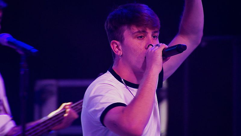 'R�plica: la nueva era del freestyle 2', la final | Actuaci�n de Walls: "Anestesiado"