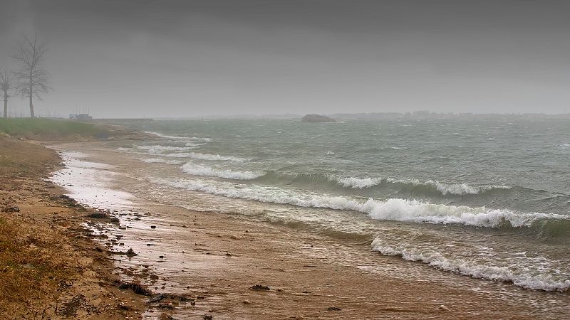 Precipitaciones fuertes en el oeste de Galicia - Ver ahora