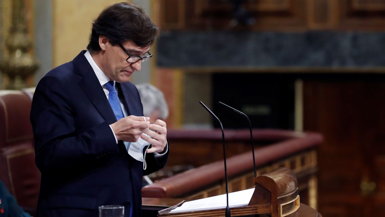 Illa reprocha a Casado que no usa argumentos sanitarios