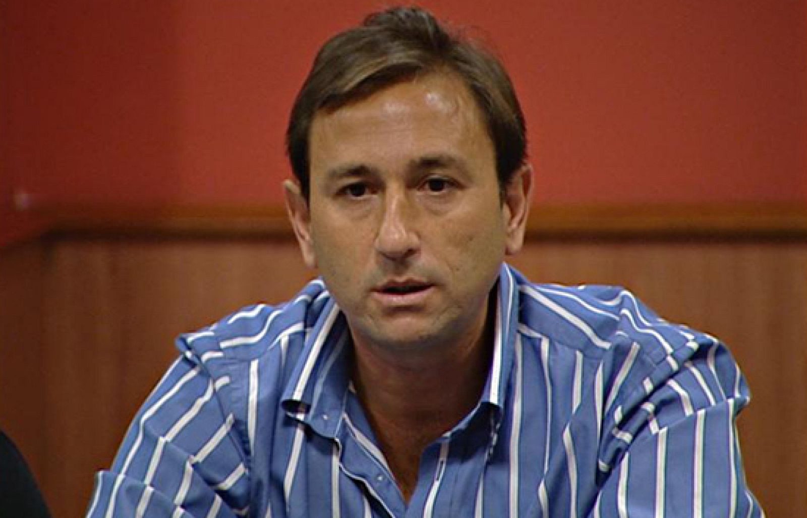 Familiares víctimas Barajas: "El avión no debió volar nunca" | Ver