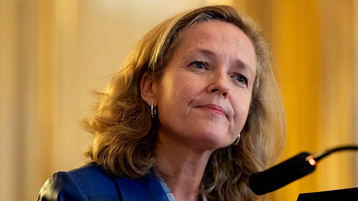 Informativo 24h - El PIB se recupera un 16,7% en el tercer trimestre y Calviño resalta la "fuerte reactivación" a pesar de la incertidumbre