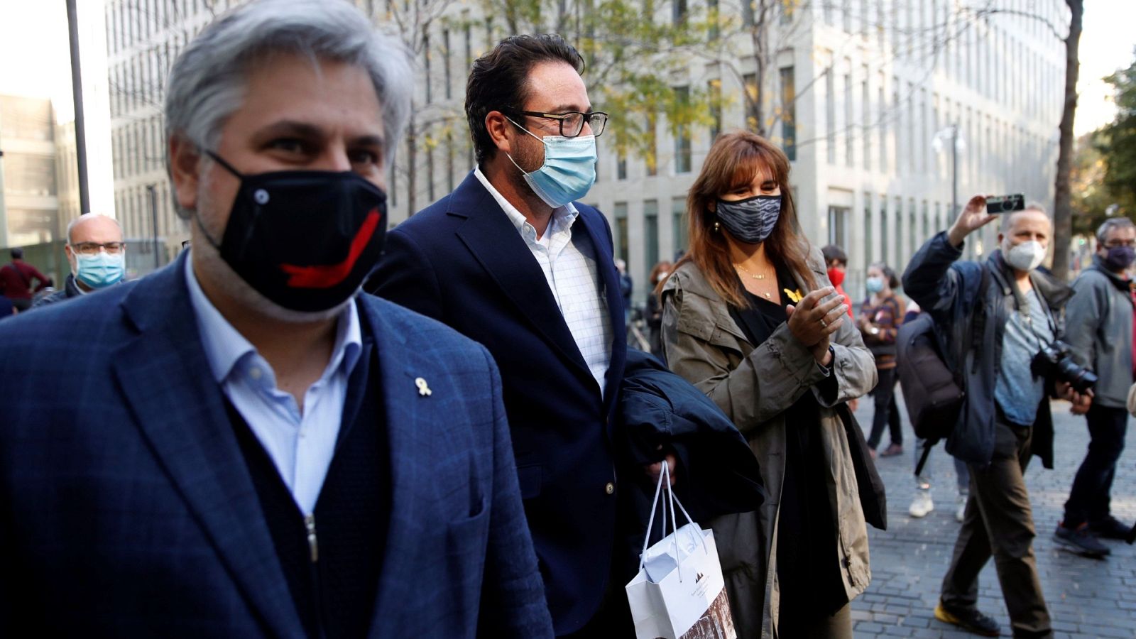 El juez deja en libertad a los detenidos por el presunto desvío de fondos para el independistmo