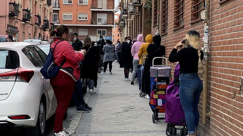 Miles de familias continúan esperando el ingreso mínimo vital