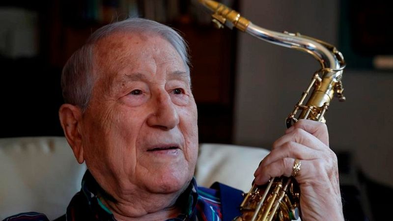 Muere Pedro Iturralde, maestro del jazz español | Ver