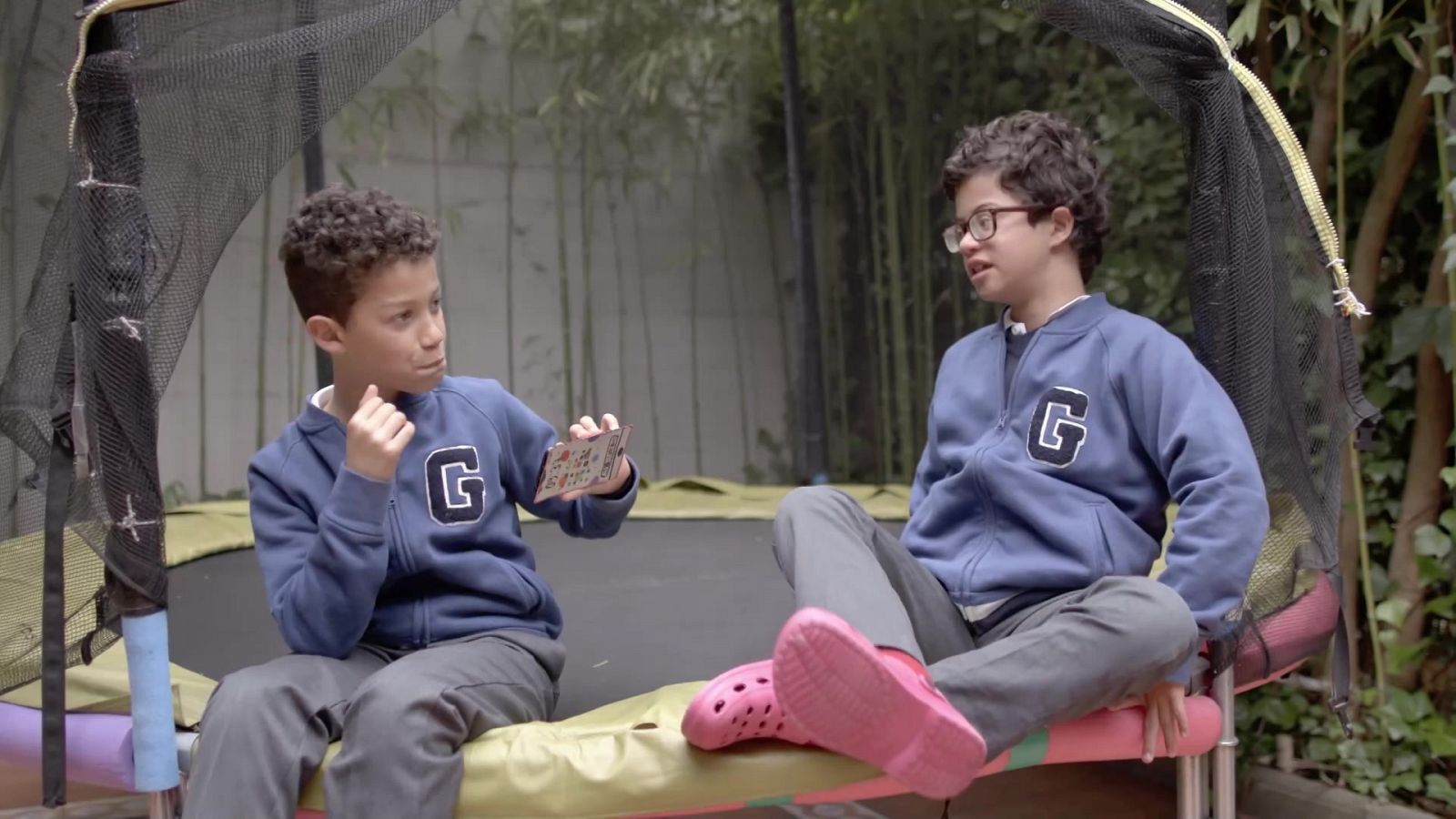 De seda y hierro - La otra mitad - ver ahora