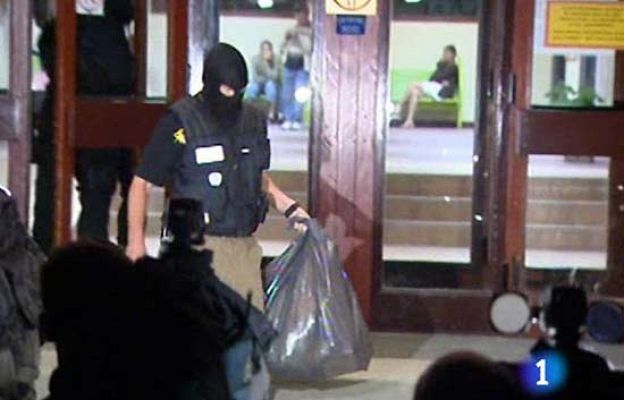  - Hallan dos zulos de ETA en Francia