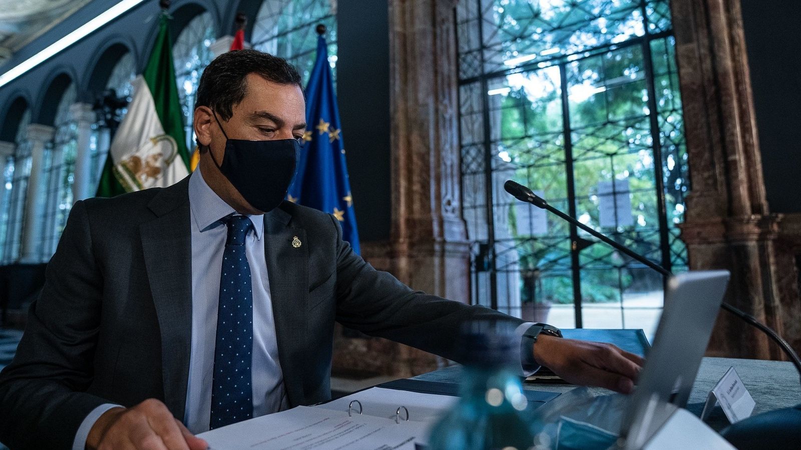 Moreno descarta "por ahora" un confinamiento domiciliario pero reconoce que el cierre de la hostelería "está encima de la mesa"