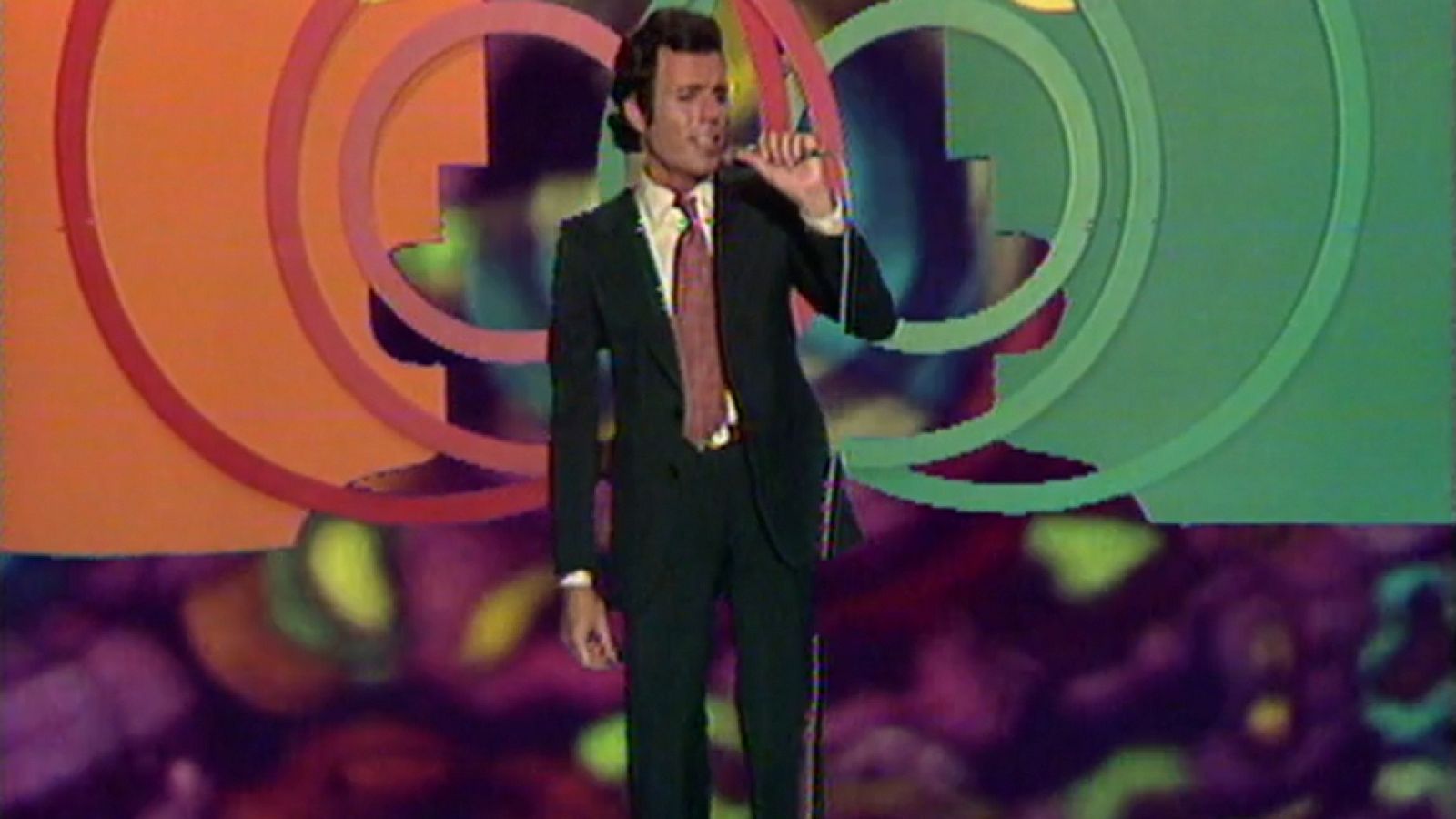 La hora de... - La parcela de Julio Iglesias (V) - La hora de ... | Ver