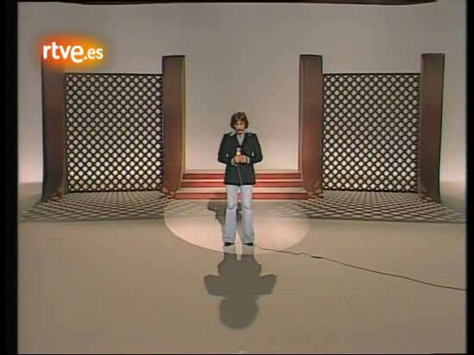 Cuéntame - Éxitos del 77: Pablo Abraira "Gavilán o Paloma" - Cuéntame cómo pasó | Ver