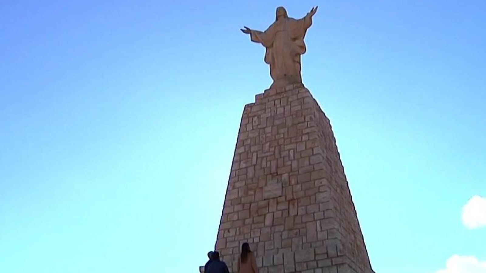 Reloj de sol de Alfambra, en Teruel - España Directo | Ver