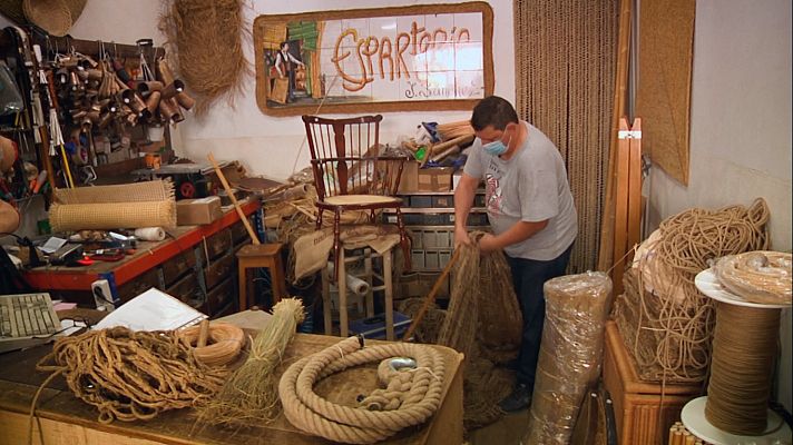 Aquí la Tierra - La moda del esparto