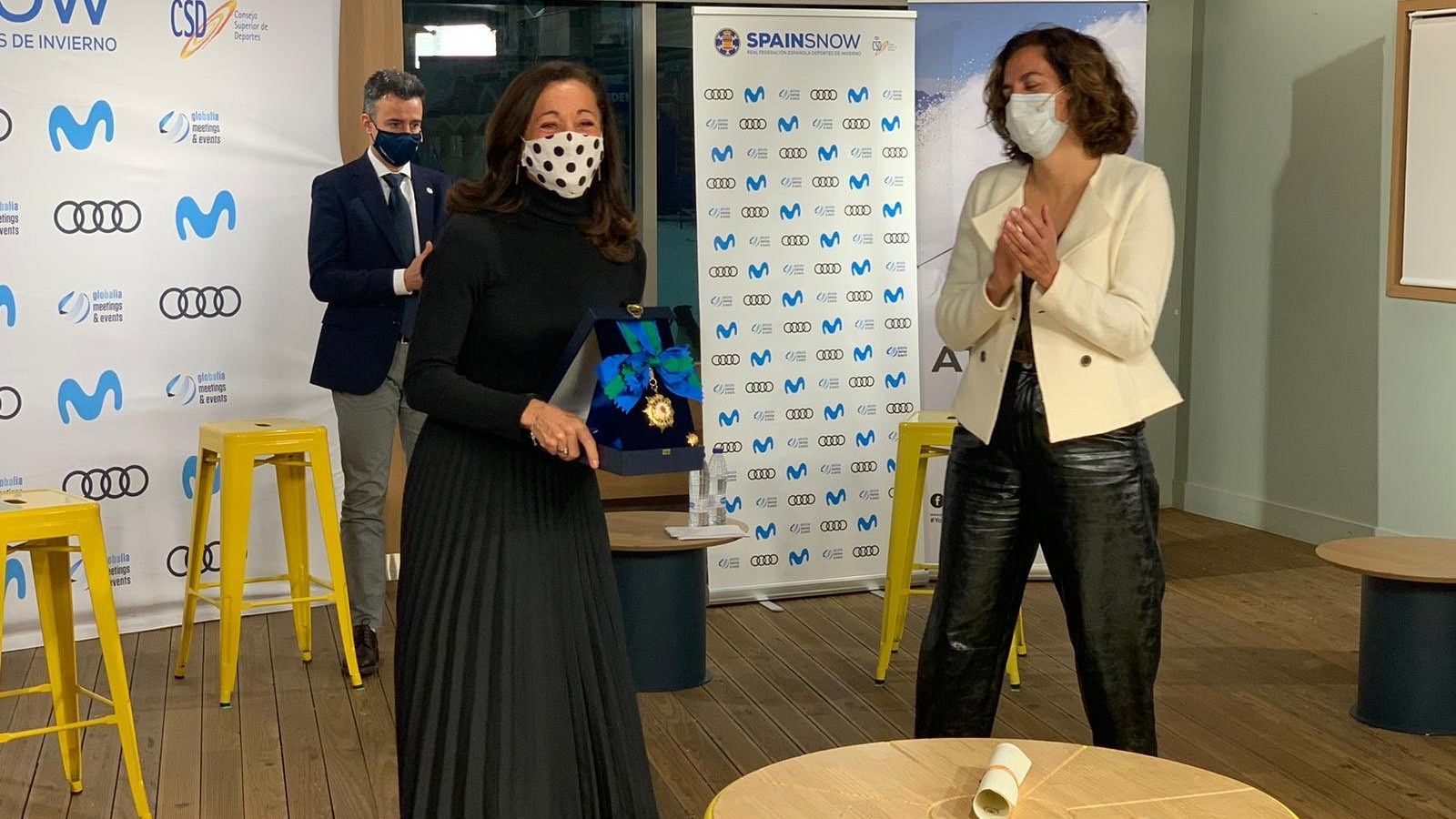 Td1_medalla_blanca_131120