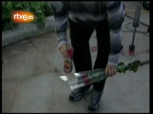 Música en el Archivo de RTVE - The Beatles: Muerte de George Harri