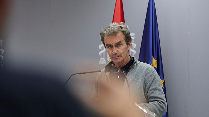 Telediario 1 - Los médicos piden el cese de Fernando Simón