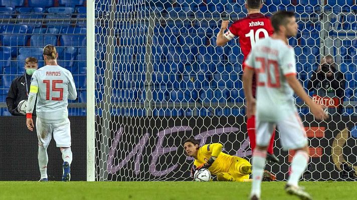 UEFA Nations League - Suiza-España | Ramos vuelve a fallar desde el punto de penalti