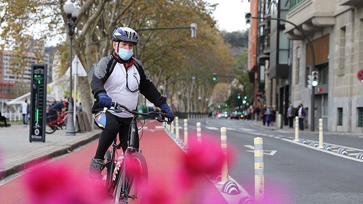 Telediario 1 - ¿Cómo debemos afrontar las próximas semanas? Los expertos señalan que confinamos bien pero desescalamos mal