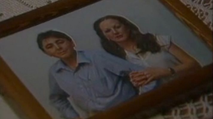 Programas y Concursos en el Archivo de RTVE - En este país - El crimen de Azuaga