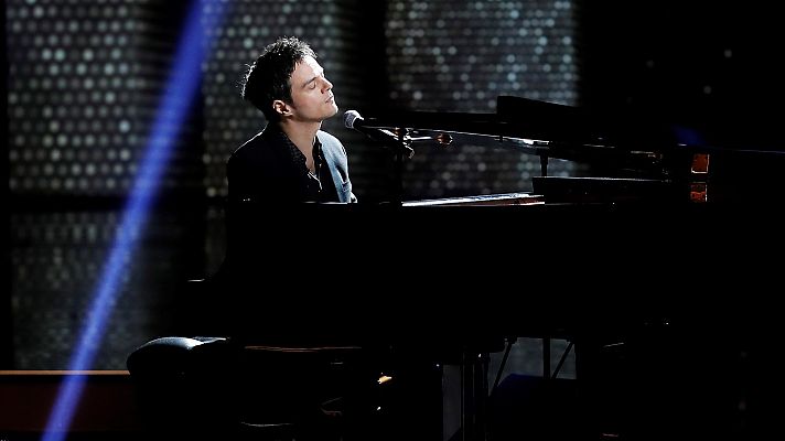 Telediario 1 - Jamie Cullum, el hombre del piano canta a la Navidad
