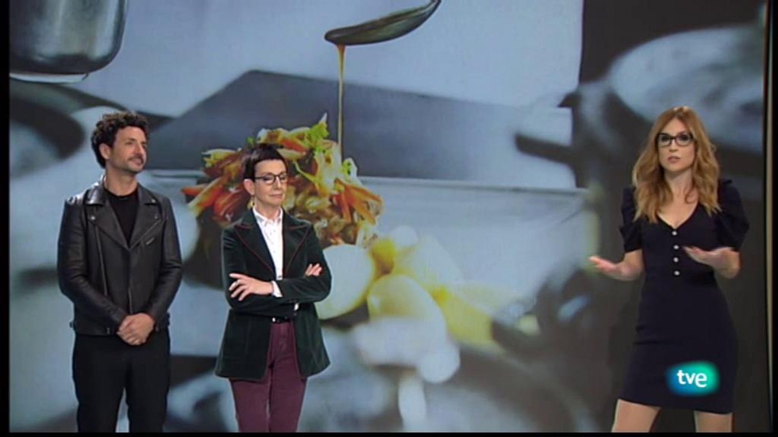 En Línia - nissagues familiars, riqueses i música en perill