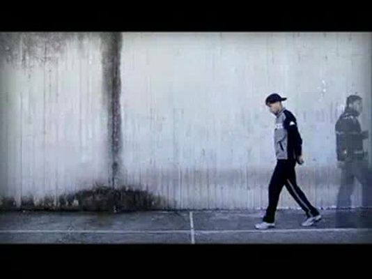 El coro de la cárcel - Intro 'Rock in Rebibbia' (Italia)