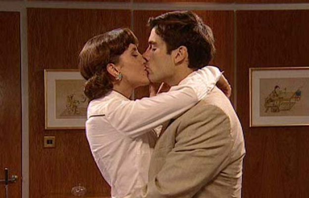 Amar en tiempos revueltos - Alfonso cuenta con el apoyo de Ana