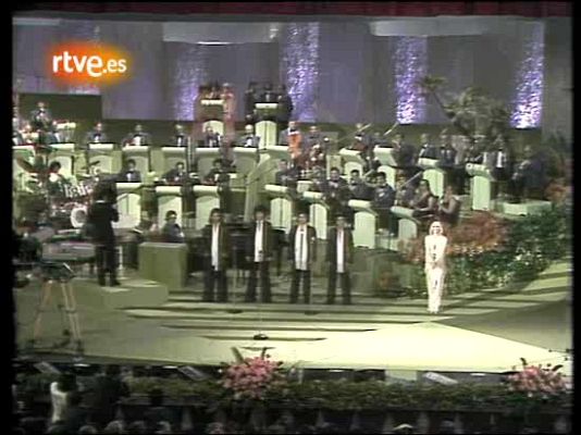 Cuéntame cómo pasó - Raffaella Carrà: "Fiesta"