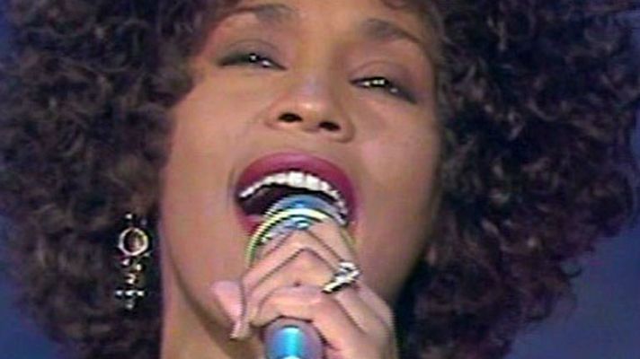¿Pero esto qué es? - Actuación de Whitney Houston