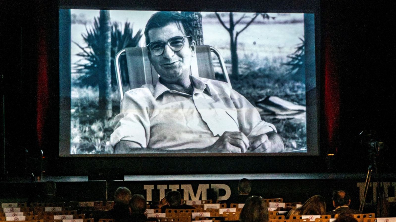 20 años del asesinato de Ernest Lluch por la banda terrorista ETA - Informativo 24h | Ver