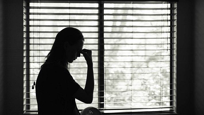 Telediario 1 - La barrera de vivir en entornos cerrados para las víctimas de violencia de género del mundo rural