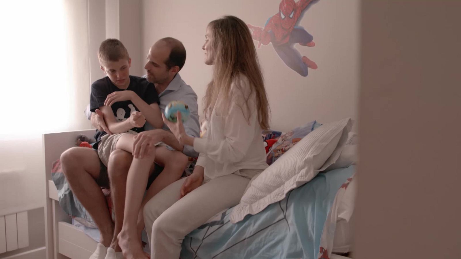 De seda y hierro - Te quiero, papá - ver ahora