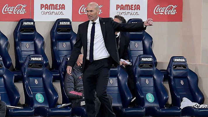 Telediario 1 - Zidane se queja del calendario: "El espectáculo no es lo mismo"