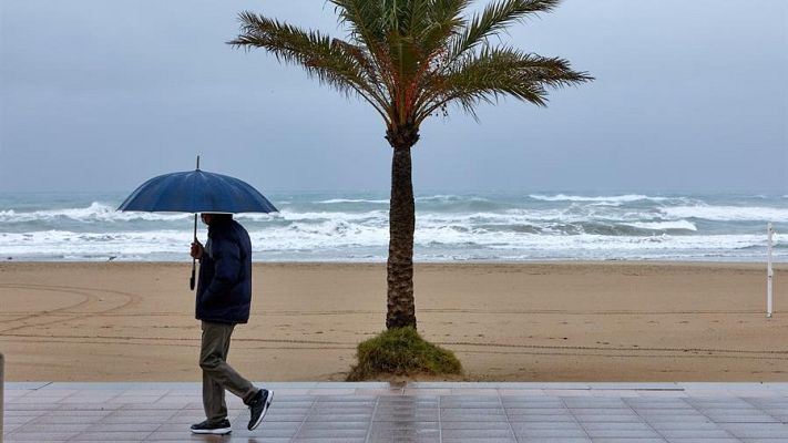 El tiempo - Lluvia en Andalucía occidental, Málaga, sistema Central y Canarias