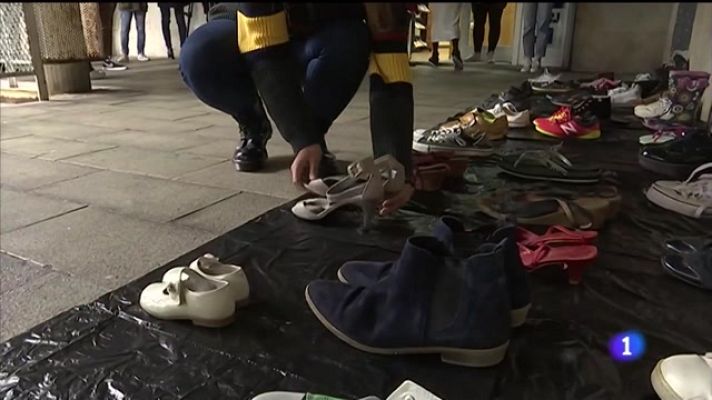 Telexornal - Galicia - Os zapatos convértense en símbolo das vidas perdidas pola violencia machista