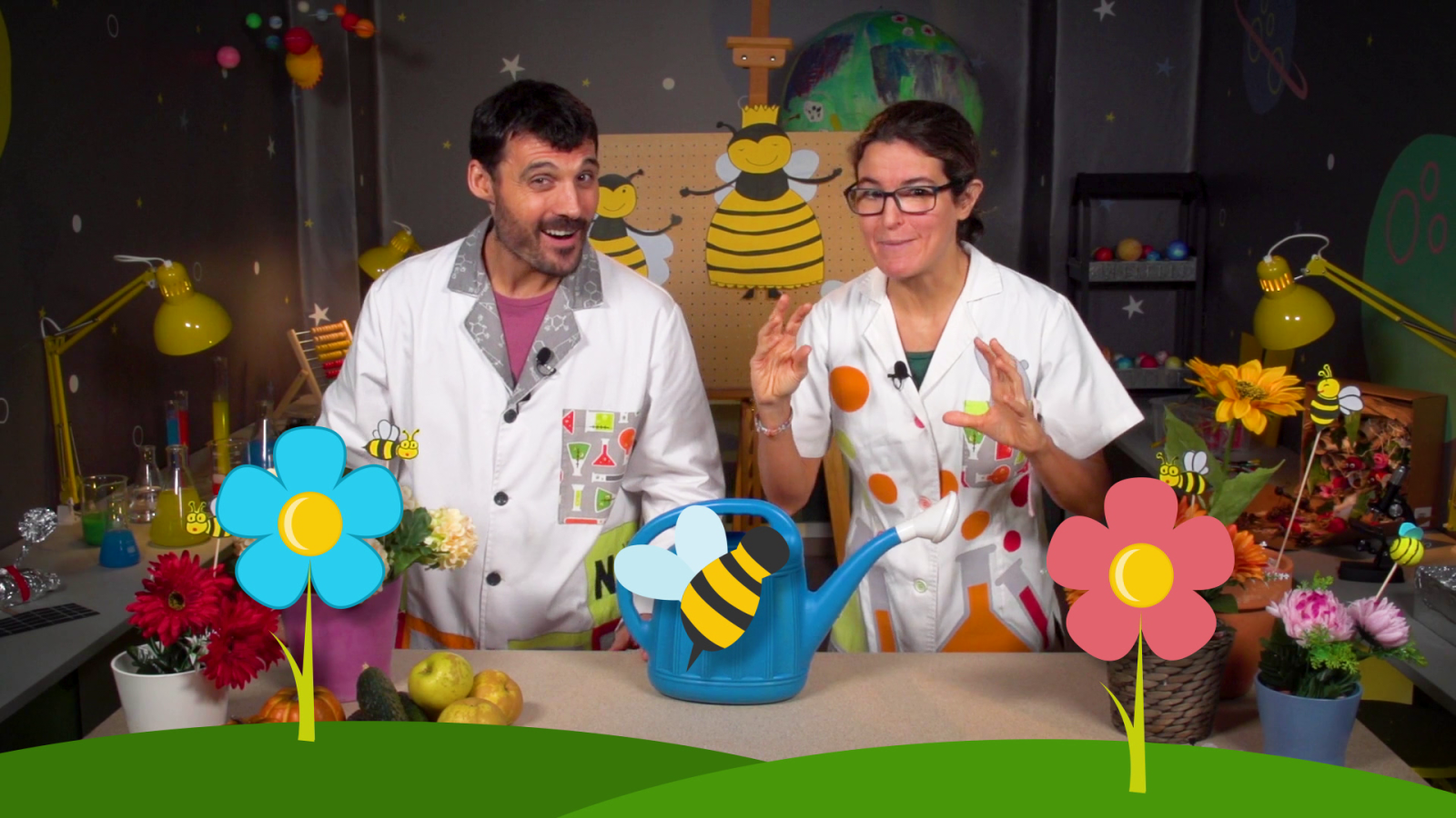 Aprendemos en Clan - Las abejas - RTVE.es - Aprendemos en Clan | Ver