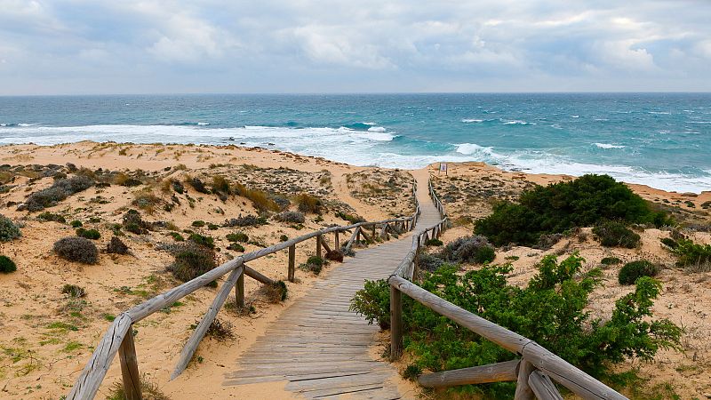 Precipitaciones localmente fuertes o persistentes en el centro y sur de Andalucía y el sur del sistema Central - ver ahora