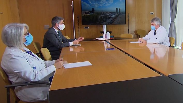 Telediario 1 - Sanitarios ante la COVID: "Lo peor fue la soledad"