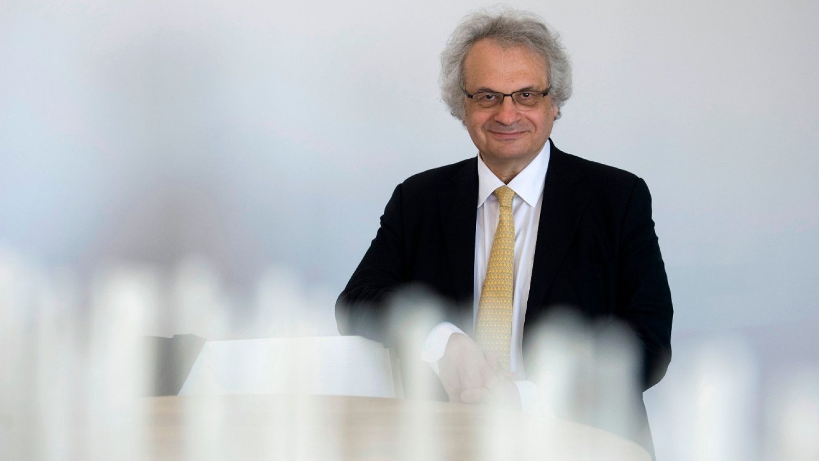 El escritor libanés Amin Maalouf defiende el milagro ateniense en su nueva obra: 'Nuestros inesperados hermanos' | Ver