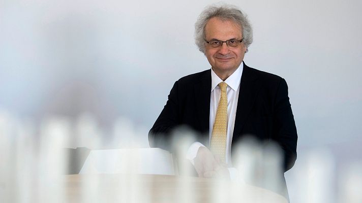 Telediario 1 - El escritor libanés Amin Maalouf defiende el milagro ateniense en su nueva obra: 'Nuestros inesperados hermanos'