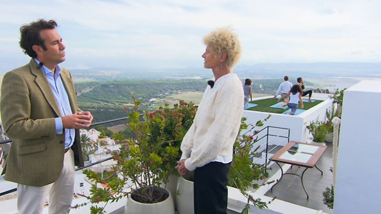 Zoom tendencias - Vejer de la Frontera, la niña bonita de Cádiz - ver ahora