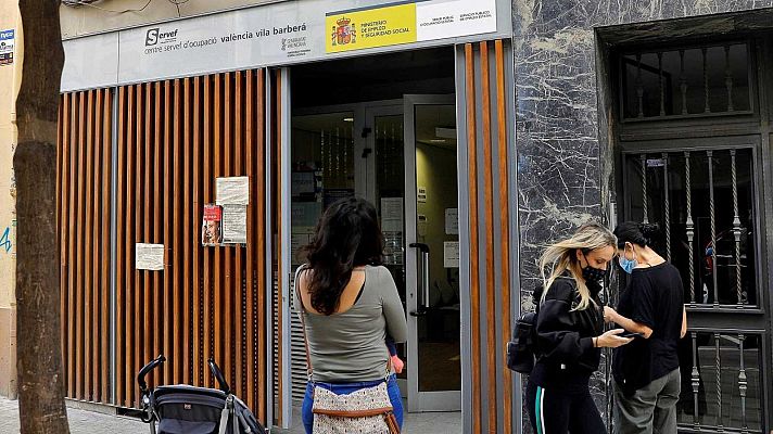 Telediario 1 - El sector servicios es el más golpeado por el desempleo
